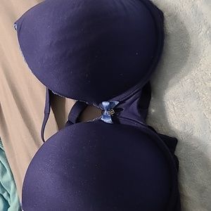 Victoria Secret 38D Bras